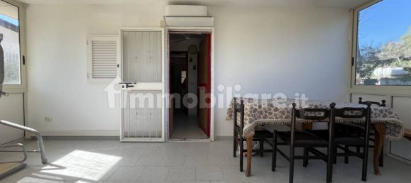 2 Schlafzimmer Villa in Borgia, Italy, Nr. 50049 4