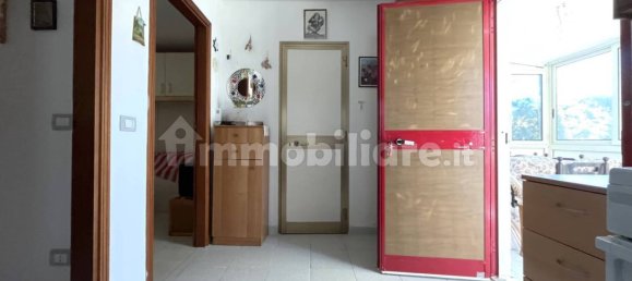 2 Schlafzimmer Villa in Borgia, Italy, Nr. 50049 6