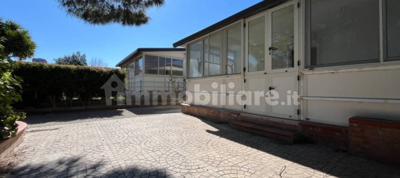 2 Schlafzimmer Villa in Borgia, Italy, Nr. 50049 3