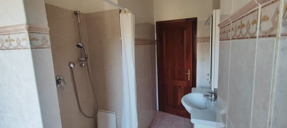 2 rooms Apartment in Rome, Italy No. 24194 26