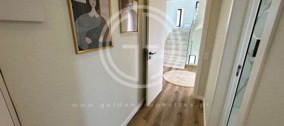 4 bedrooms House in Quarteira, Portugal No. 102268 15