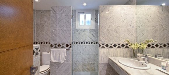 5 chambres Villa à Marbella, Spain No. 110214 32