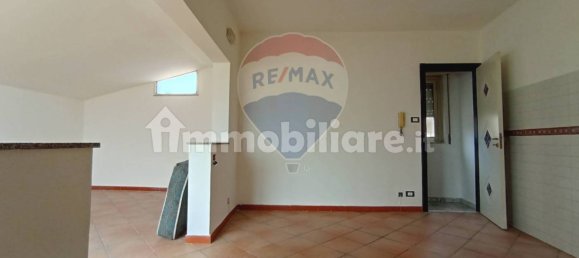 2 Schlafzimmer Haus in Motta Sant'Anastasia, Italy, Nr. 307355 24