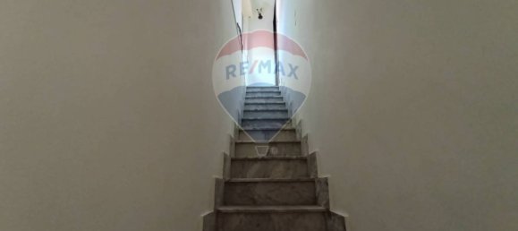 2 Schlafzimmer Haus in Motta Sant'Anastasia, Italy, Nr. 307355 19