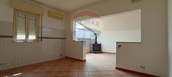 2 Schlafzimmer Haus in Motta Sant'Anastasia, Italy, Nr. 307355 26