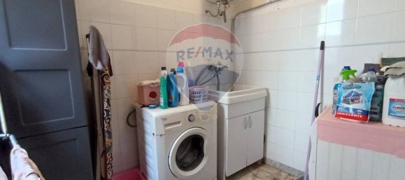 2 Schlafzimmer Haus in Motta Sant'Anastasia, Italy, Nr. 307355 23