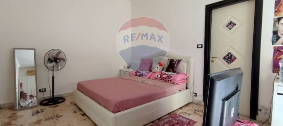 2 Schlafzimmer Haus in Motta Sant'Anastasia, Italy, Nr. 307355 11