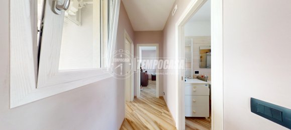 4 rooms Penthouse in Surbo, Italy No. 293684 7