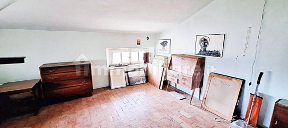 5 bedrooms House in Gualdo Cattaneo, Italy No. 357430 5