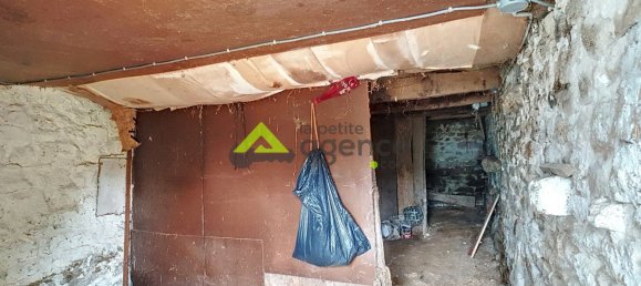 Casa de 2 dormitorios en Gouzon, France No. 100804 17