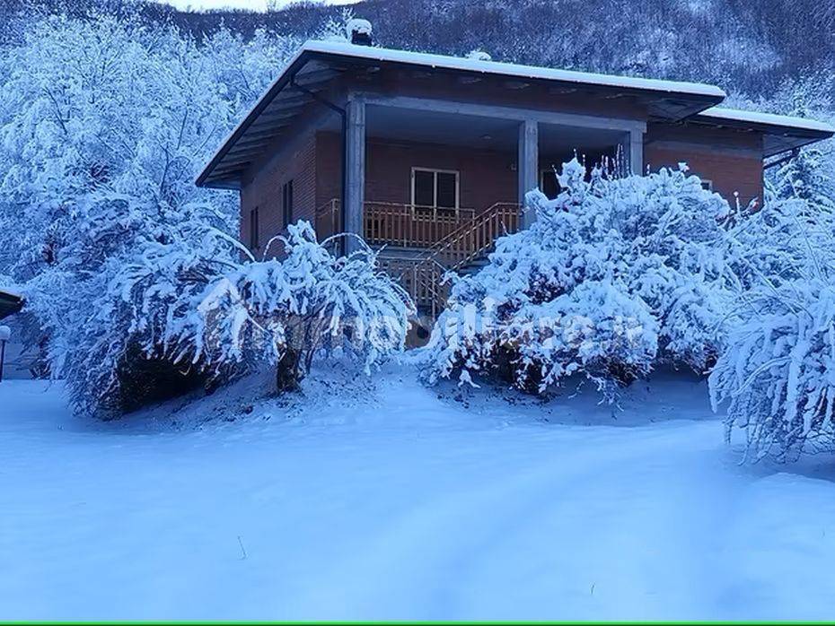 Villa T4 em Ventasso, Italy N.º 213038