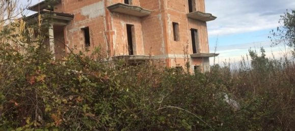 Вилла с 10 комнатами в Купелло, Италия № 234706 17