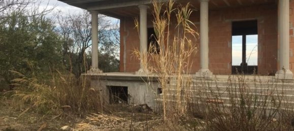 Вилла с 10 комнатами в Купелло, Италия № 234706 4