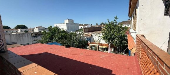 Коммерческая недвижимость с 4 спальнями в Херес, Испания № 158424 25