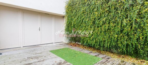 3 bedrooms House in Limay, France No. 162272 2