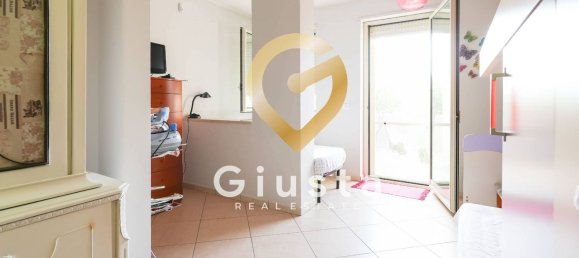 3 chambres Appartement à Mesagne, Italy No. 325440 23