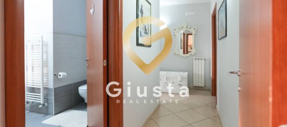 3 chambres Appartement à Mesagne, Italy No. 325440 16