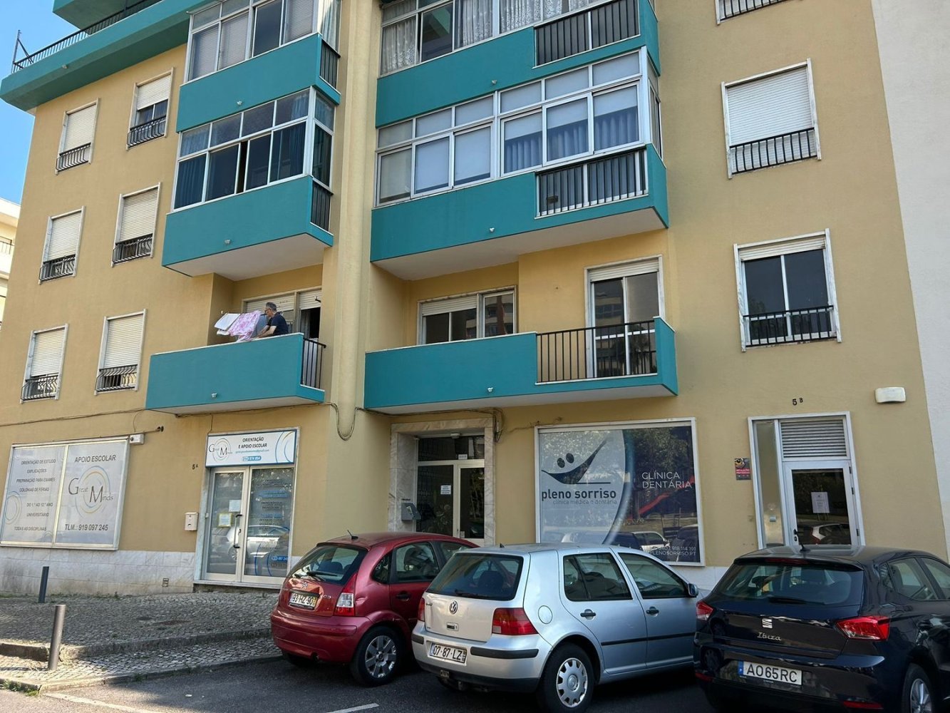 3 bedrooms Apartment in Oeiras, Portugal No. 215230