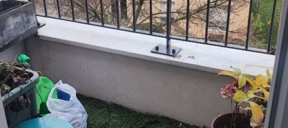 2 chambres Appartement à Romainville, France No. 162175 10