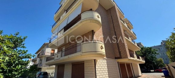 Apartamento de 3 dormitorios en San Salvo, Italy No. 325595 27