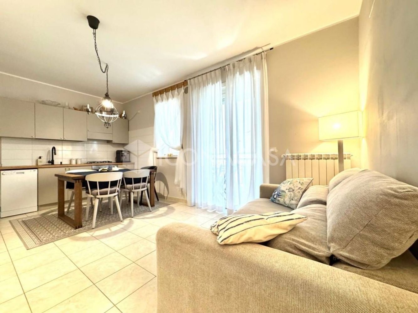 Apartamento de 3 dormitorios en San Salvo, Italy No. 325595