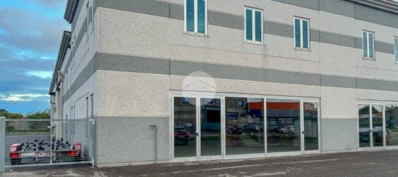 2-Zimmer Gewerbliche Immobilie in Montirone, Italy, Nr. 206998 2