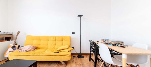 2 غرف نوم شقة في Varese, Italy رقم 373945 3