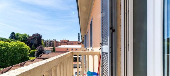 2 غرف نوم شقة في Varese, Italy رقم 373945 20