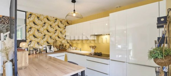 3 bedrooms House in Menthonnex-en-Bornes, France No. 343533 4