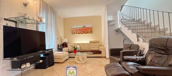 3 Schlafzimmer Haus in Paderno Dugnano, Italy, Nr. 341888 7