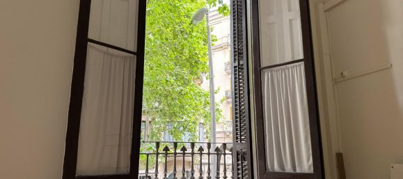 Apartamento de 3 dormitorios en Sants-Montjuïc, Spain No. 157267 12