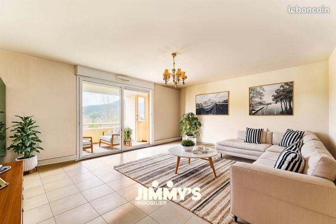 2 bedrooms Apartment in Marseille, France No. 310914