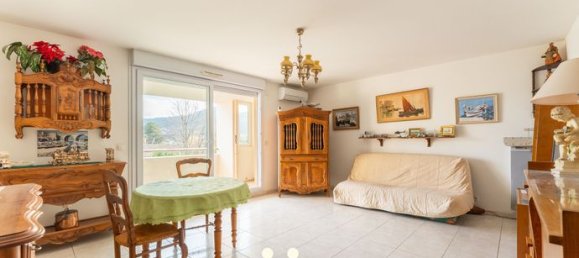 2 bedrooms Apartment in Marseille, France No. 310914 6