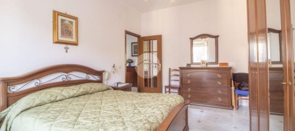 3-salle Appartement à Palombara Sabina, Italy No. 151662 18