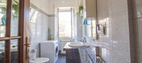 3-salle Appartement à Palombara Sabina, Italy No. 151662 15