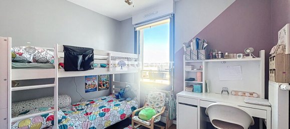 3 Schlafzimmer Wohnung in Saint-Cyr-l'Ecole, France, Nr. 121718 8
