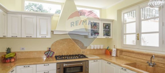 6 bedrooms Villa in Pietrasanta, Italy No. 38807 19