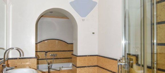 6 bedrooms Villa in Pietrasanta, Italy No. 38807 14