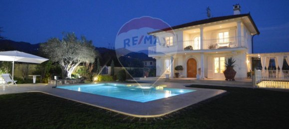 6 bedrooms Villa in Pietrasanta, Italy No. 38807 39
