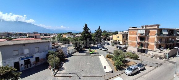 Квартира с 2 спальнями в Боскотреказе, Италия № 282365 6