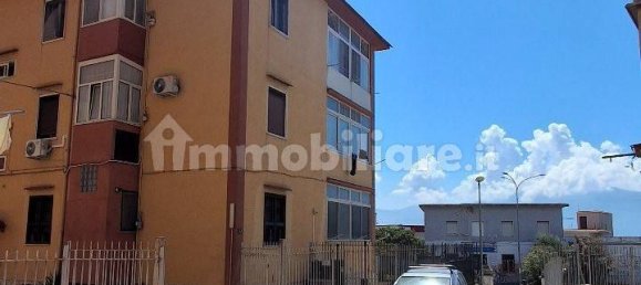 Квартира с 2 спальнями в Боскотреказе, Италия № 282365 3