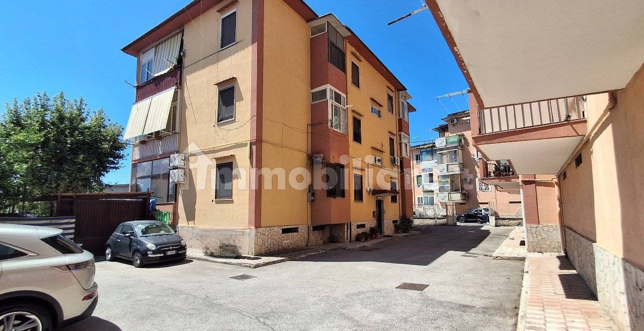 Квартира с 2 спальнями в Боскотреказе, Италия № 282365