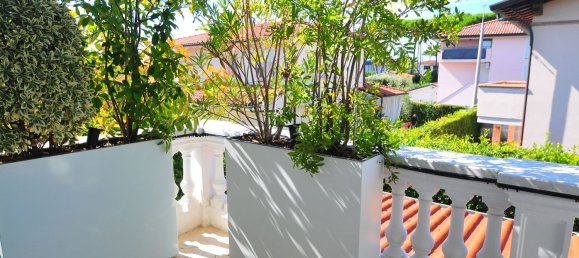 6-salle Villa à Pietrasanta, Italy No. 40619 47