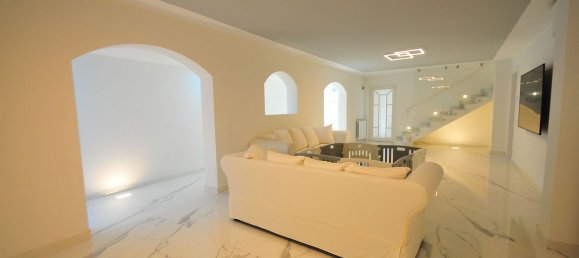 6-salle Villa à Pietrasanta, Italy No. 40619 22