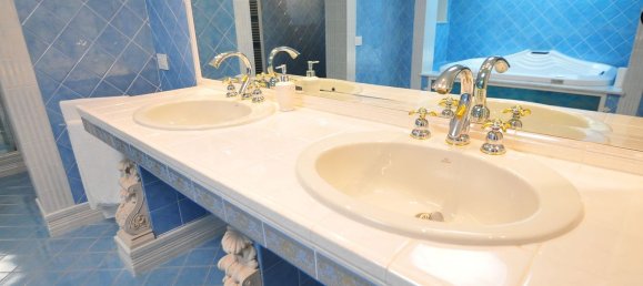 6-salle Villa à Pietrasanta, Italy No. 40619 29