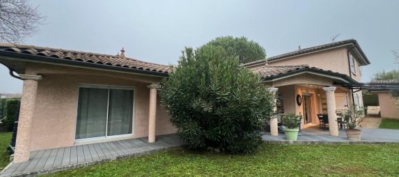 4 bedrooms House in Charentay, France No. 201064 2