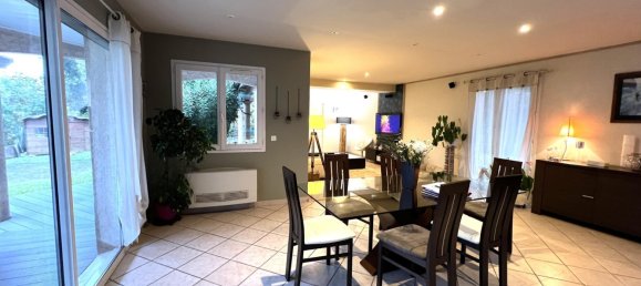 4 bedrooms House in Charentay, France No. 201064 4