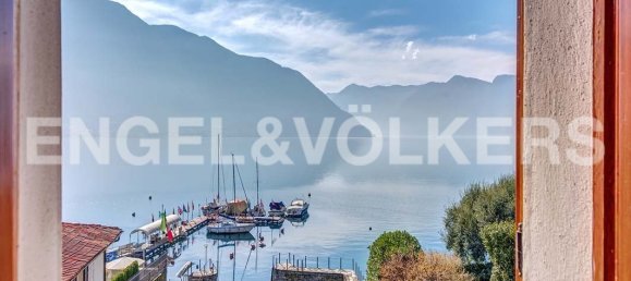 4 bedrooms Villa in Tremezzina, Italy No. 127848 18