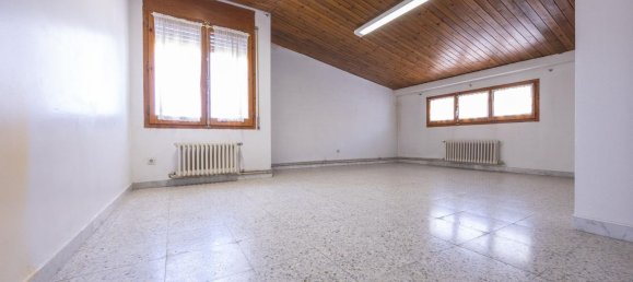 4 bedrooms House in Torello, Spain No. 143403 11