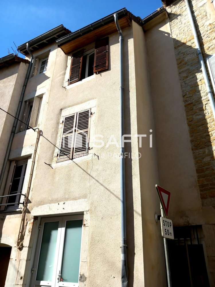 Studio in Lons-le-Saunier, France, Nr. 265275